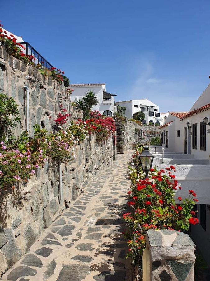 Very Romantic Seaview Apartment Patalavaca Mogan With Warm Pool Екстериор снимка