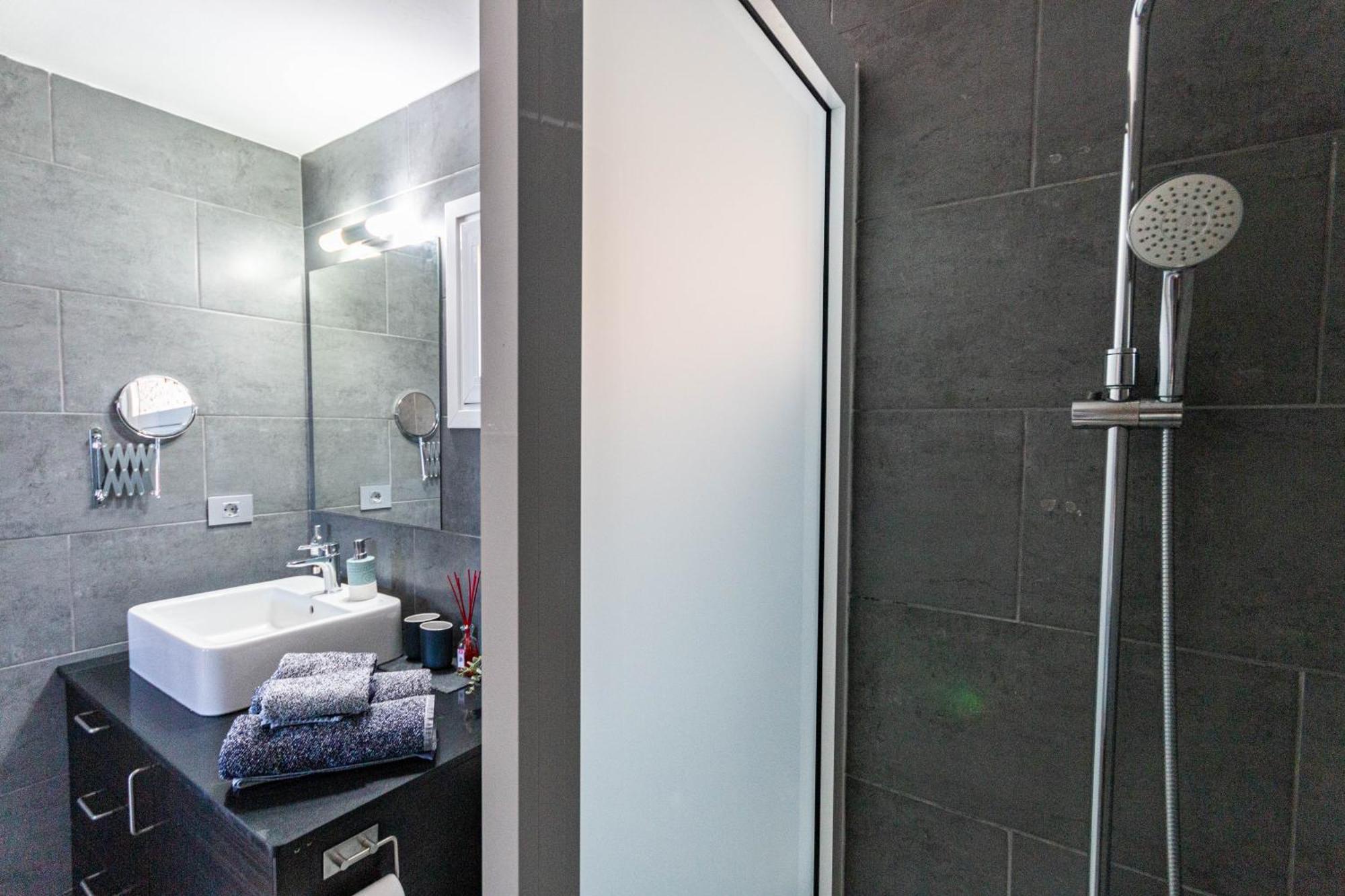 Very Romantic Seaview Apartment Patalavaca Mogan With Warm Pool Екстериор снимка