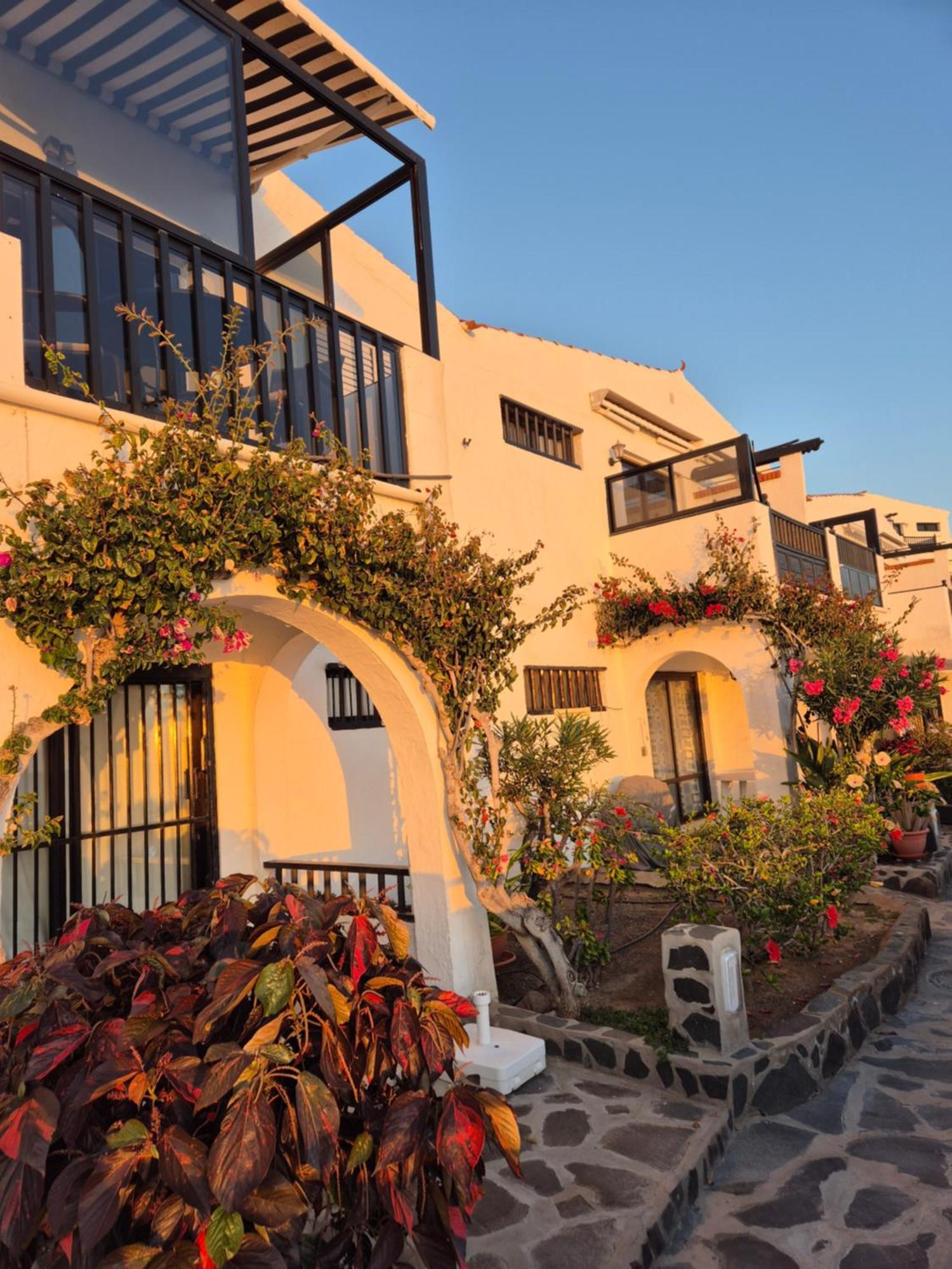 Very Romantic Seaview Apartment Patalavaca Mogan With Warm Pool Екстериор снимка
